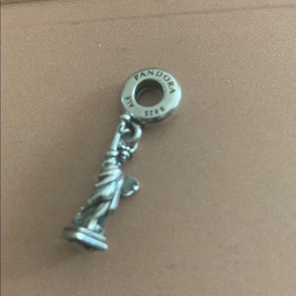 Pandora Silver Statue of Liberty Charm